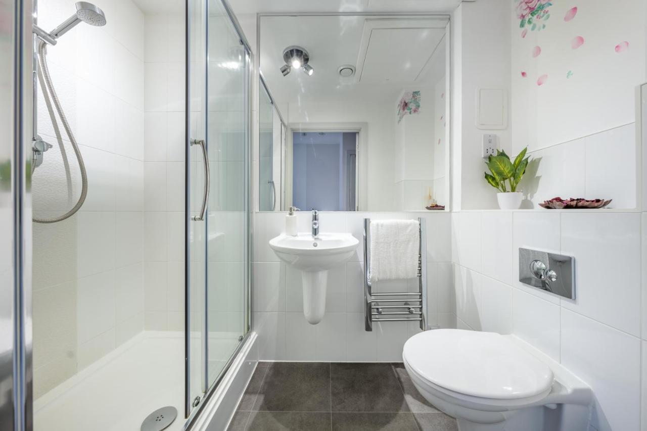 Windsor Luxury Studio Apartment Buitenkant foto